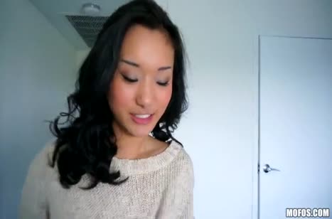 Горячая Alina Li готова поснимать порнушку с парнем