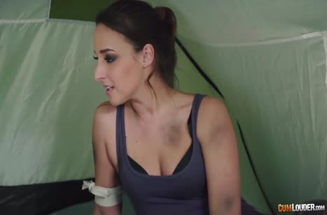 Амира Адора променяла пистолет на хороший трах